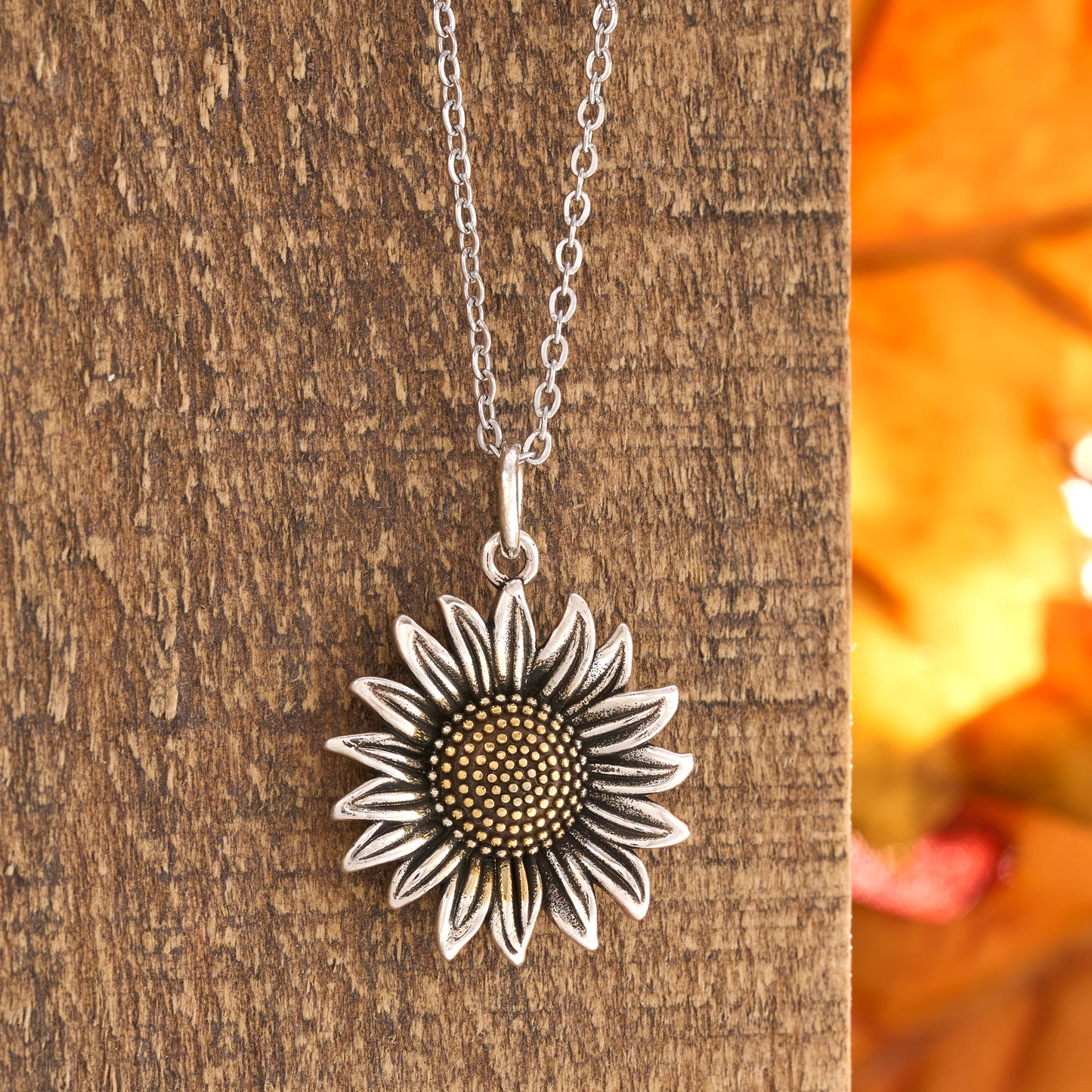 Vintage Sunflower Necklace - Gold Center