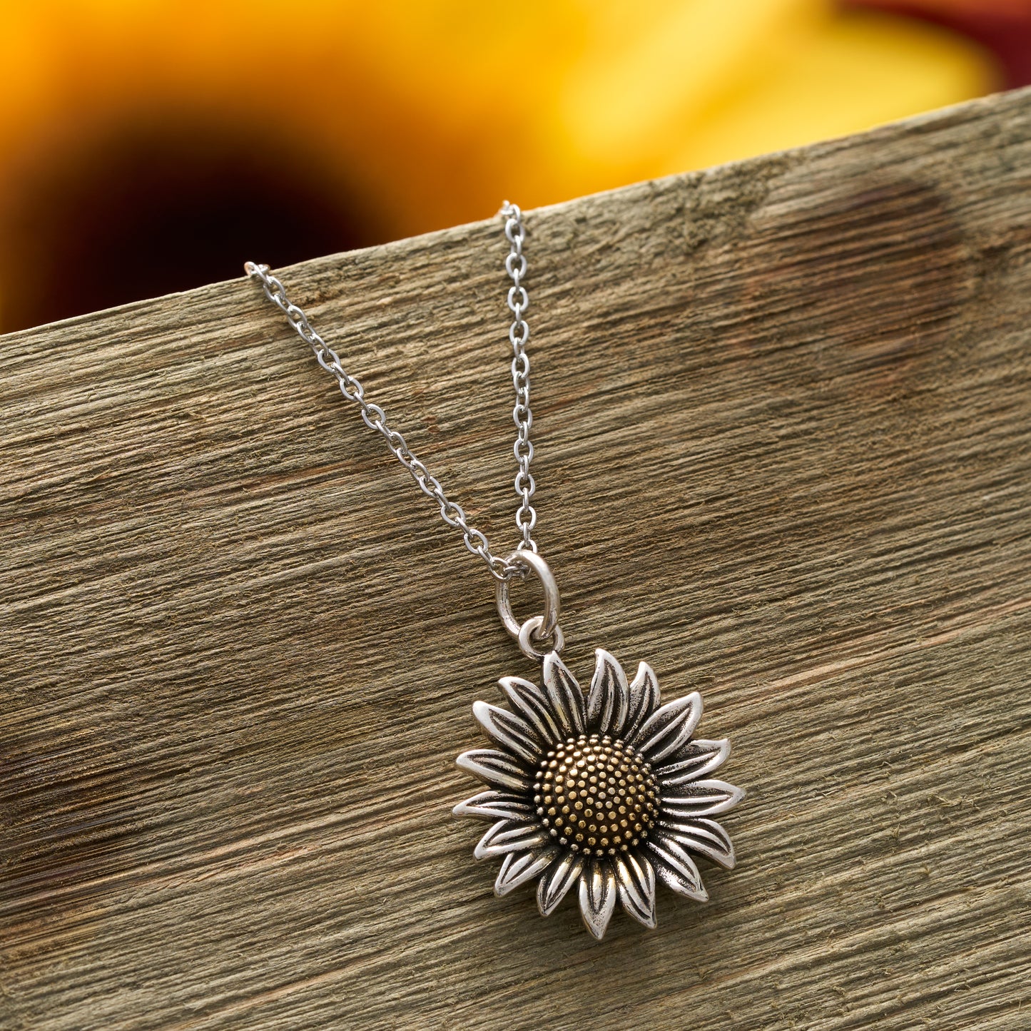 Vintage Sunflower Necklace - Gold Center