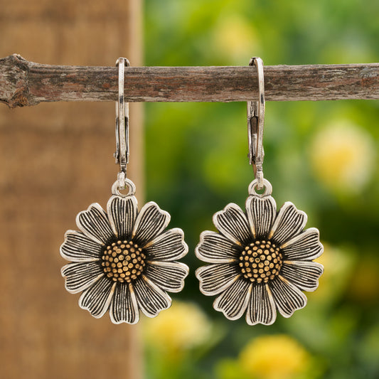 Vintage Daisy Leverback Earrings