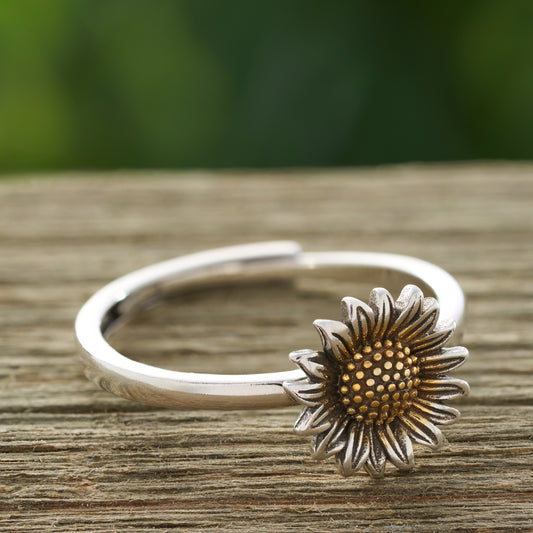 Vintage Sterling Silver Sunflower Ring (Medium-Large)