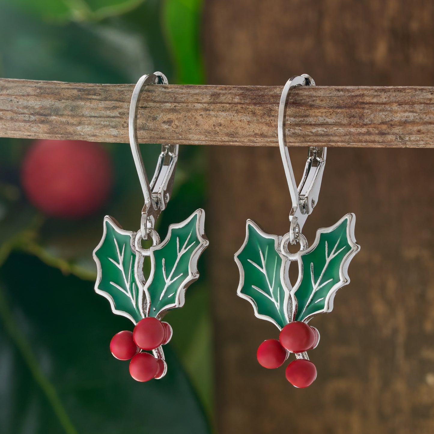 Enamel Holly Berry Gift Set