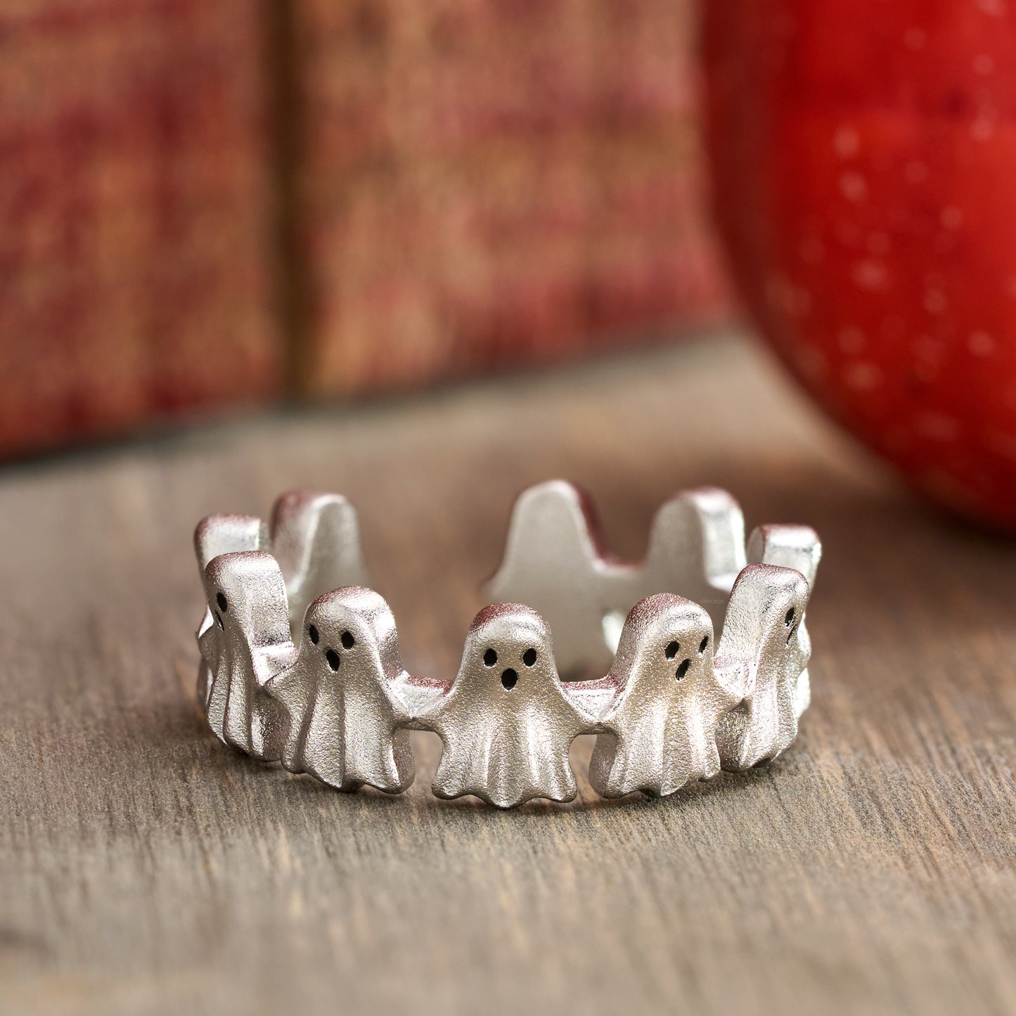 Spooky Ghost Ring