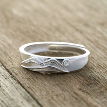 Load image into Gallery viewer, Sterling Silver Mountain Sunrise Ring