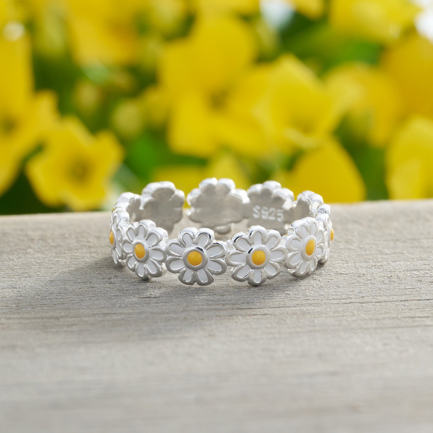 Sterling Silver Daisy Ring