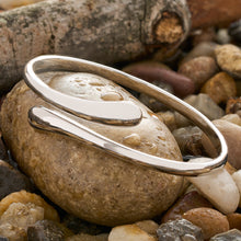 Load image into Gallery viewer, Waterdrop Cuff Bracelet