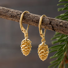 Load image into Gallery viewer, Leverback Pine Cone Earrings Gift Set