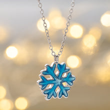 Load image into Gallery viewer, Little Snowflake Necklace