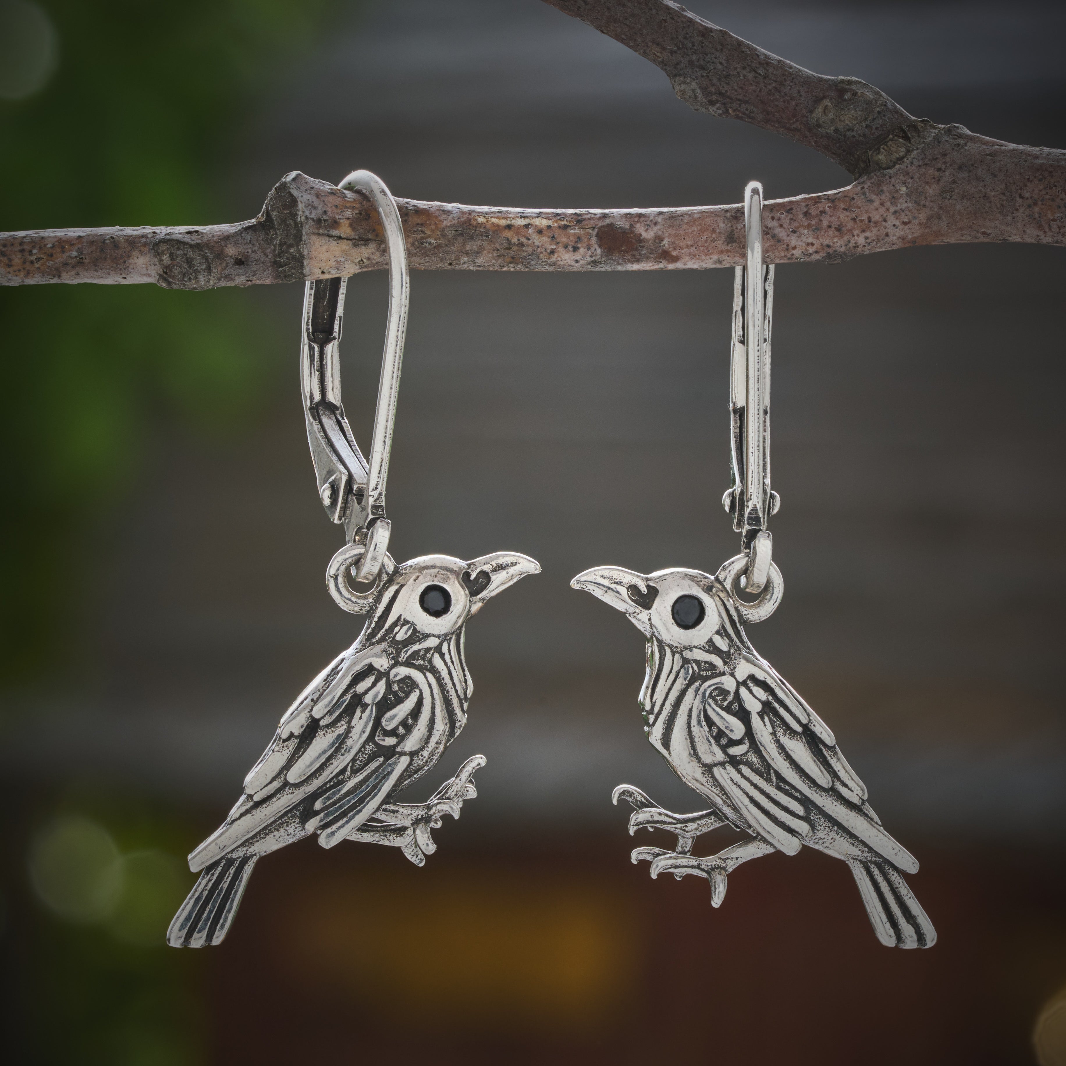 服/ファッション MM: Goddess Morrigan Raven Earrings SV Morgana Raven Earrings – Celtic Crystal Design Jewelry