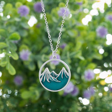 Load image into Gallery viewer, Glacier Necklace