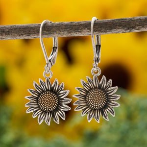 Leverback Vintage Sunflower Earrings - Gold Center