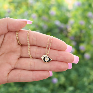 Dainty Gold Daisy Birdie Necklace