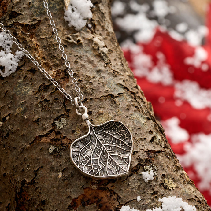 Vintage Heart Leaf Necklace