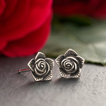 Load image into Gallery viewer, Vintage Rose Earrings Gift Set