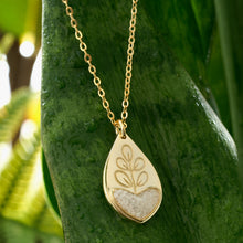 Load image into Gallery viewer, Gold White Turquoise Heart Leaf Gift Set