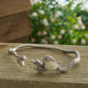 Vintage Cream Glass Birdie Branch Bracelet