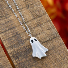 Load image into Gallery viewer, Shiny Ghost Necklace
