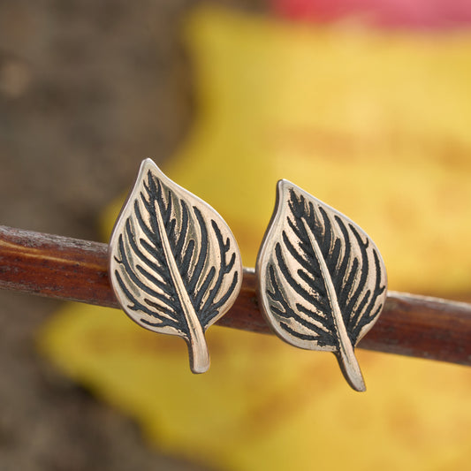 Sterling Silver Tiny Dogwood Leaf Studs