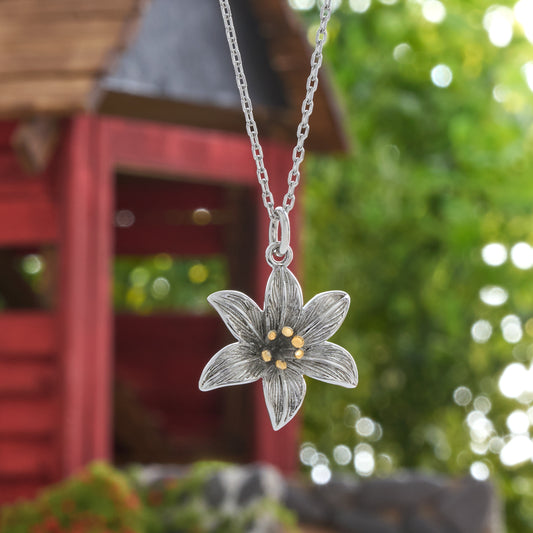 Lily Necklace