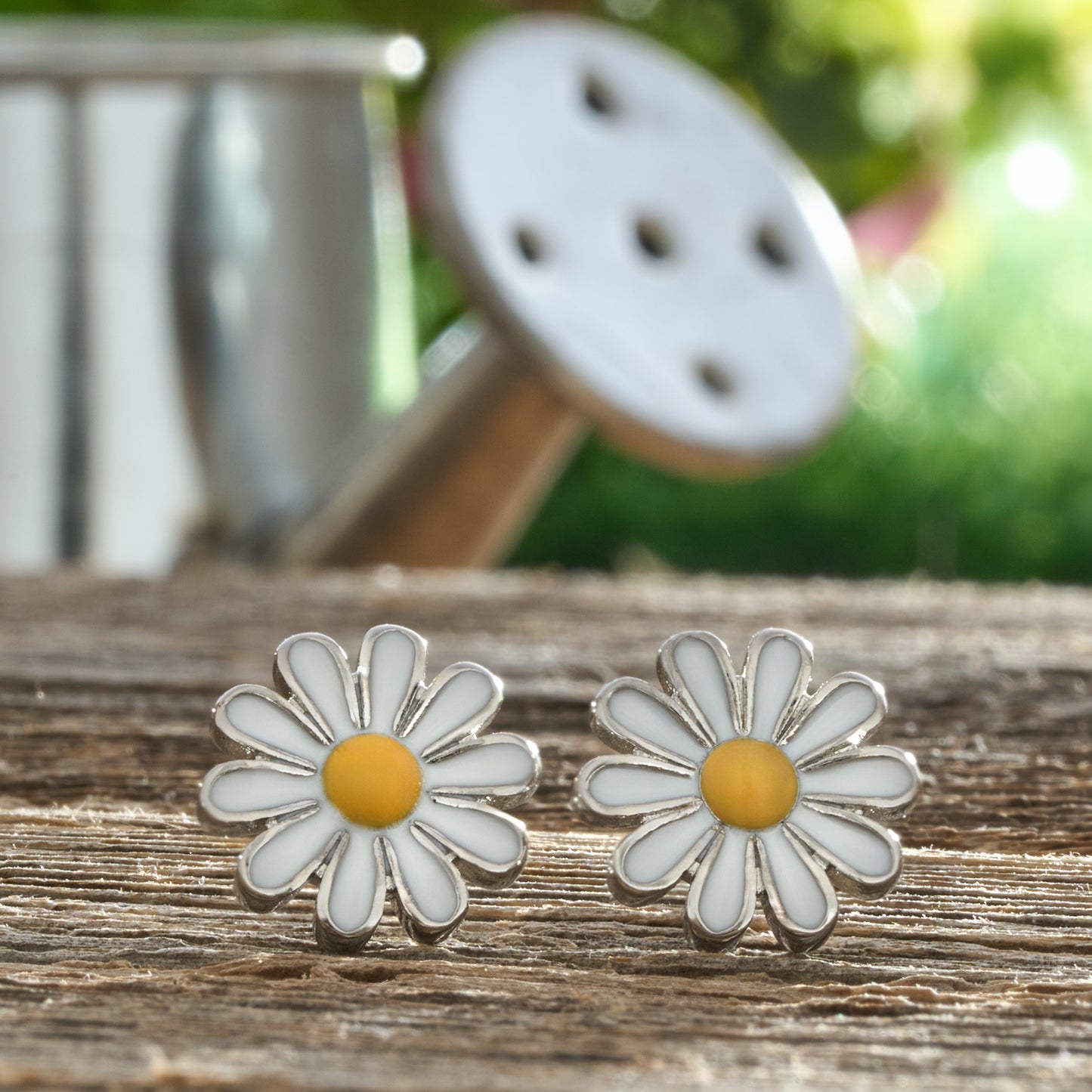 White Daisy Studs