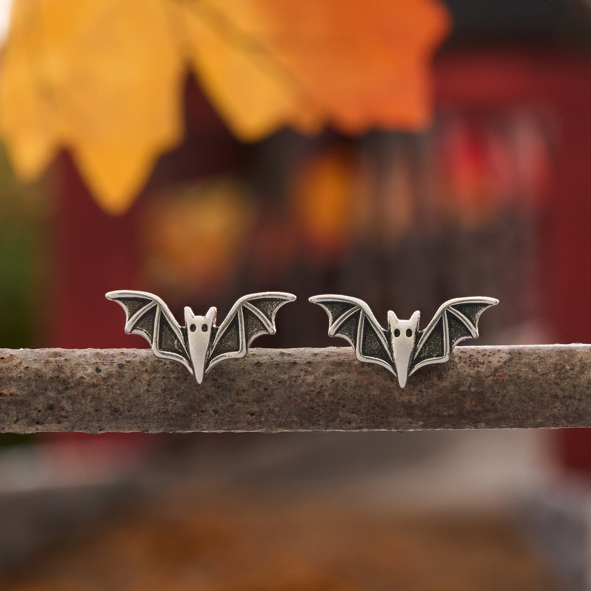 Vintage Bat Studs