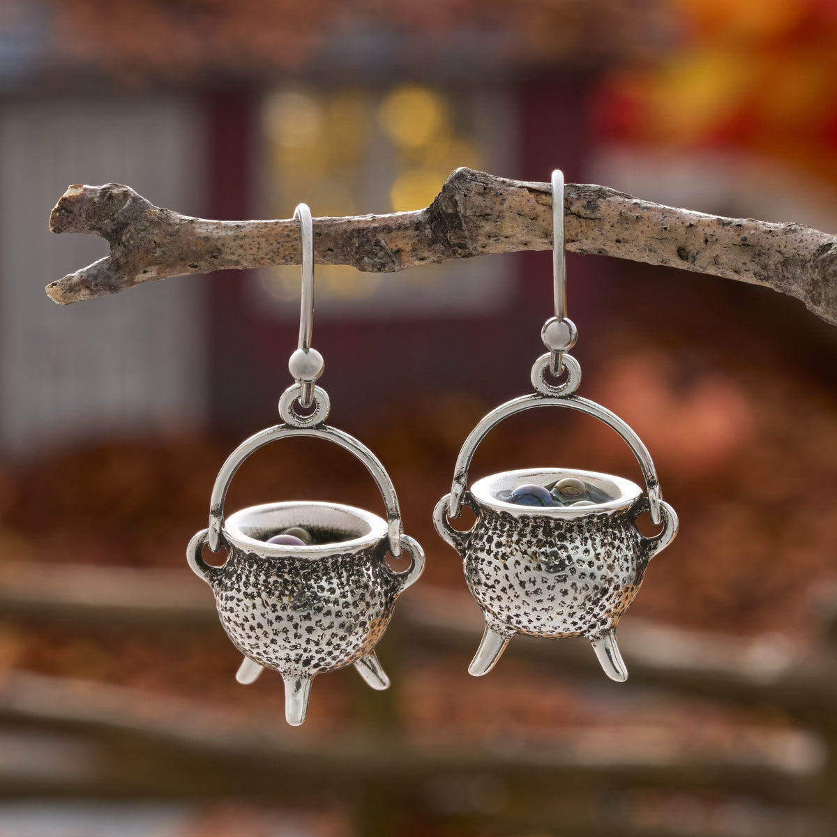 Witch's Cauldron Gift Set (French Hooks)