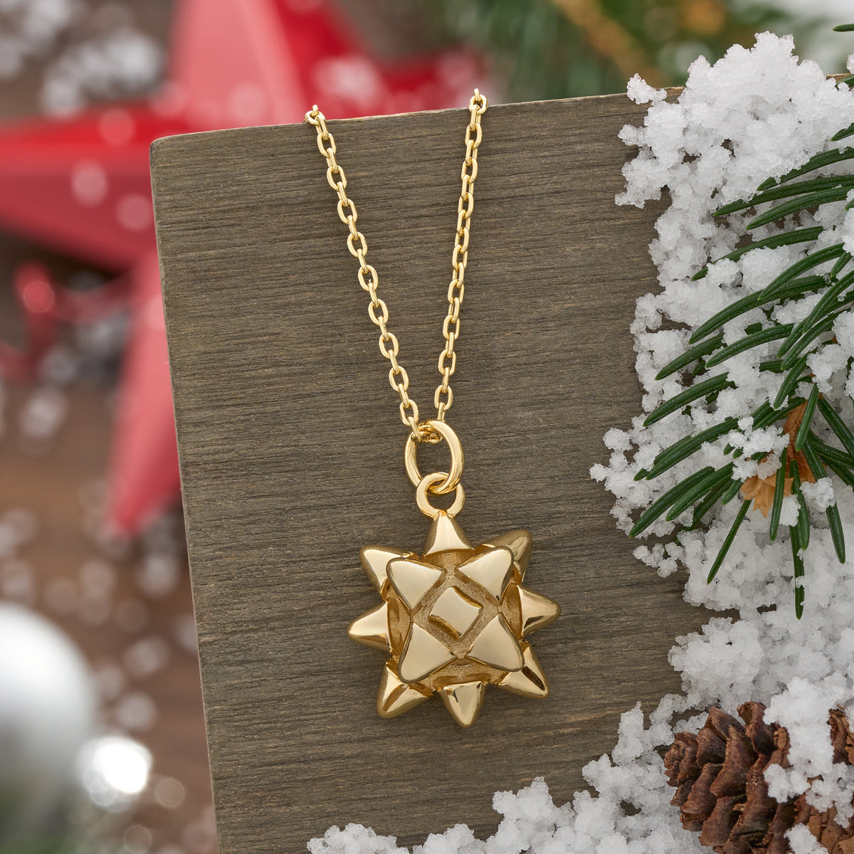 Gold Gift Bow Set (Leverbacks)
