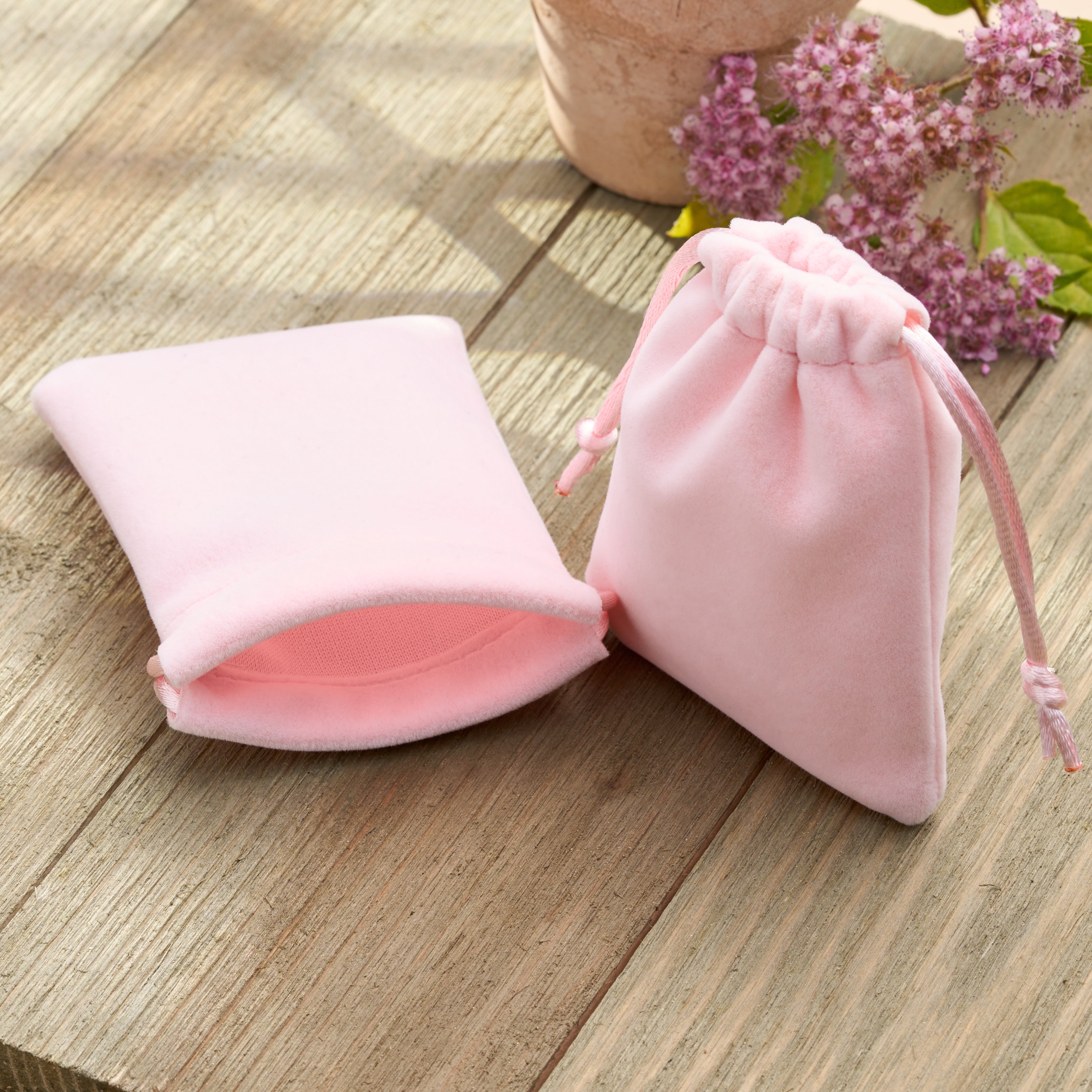 Pink Velvet Jewelry Bag – Chadds Ford Jewelry