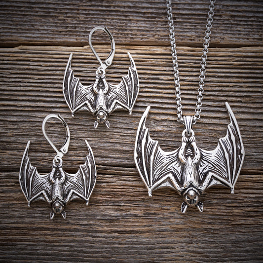 Vintage Open Wing Bat Gift Set