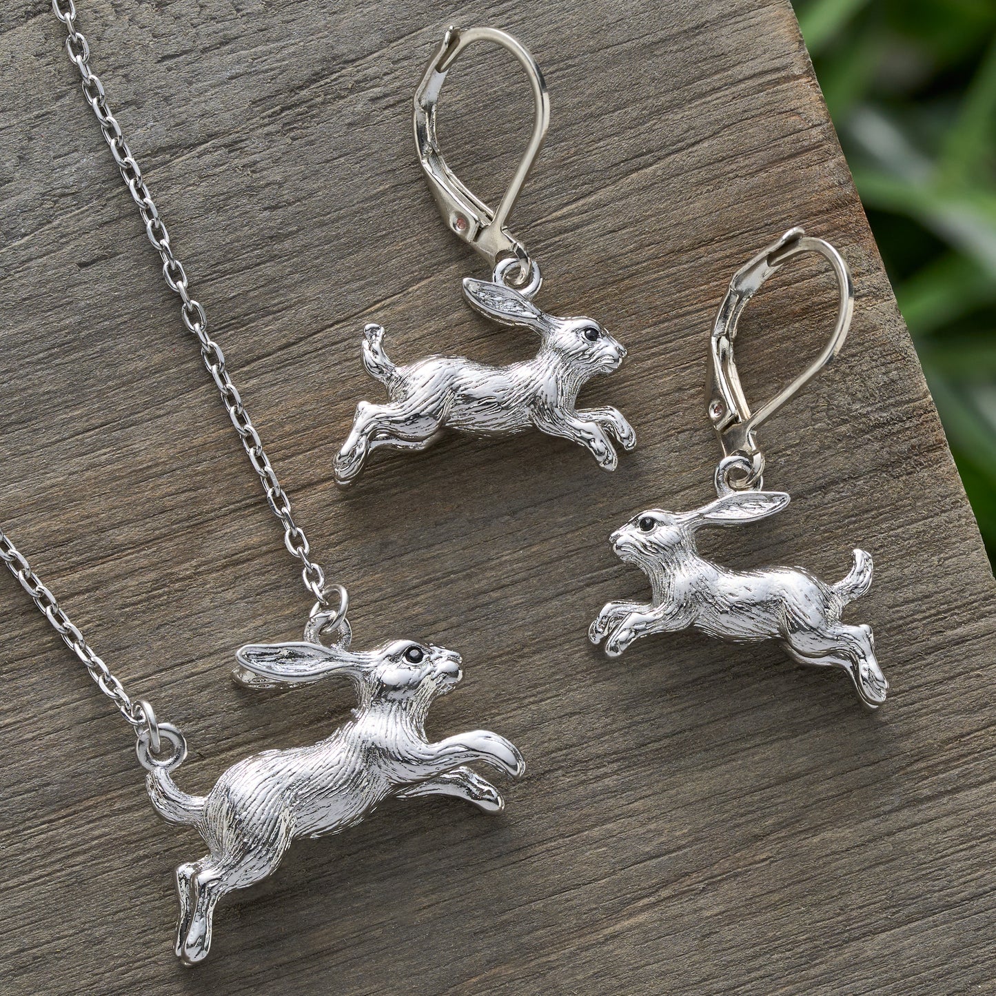 Jumping Hare Gift Set