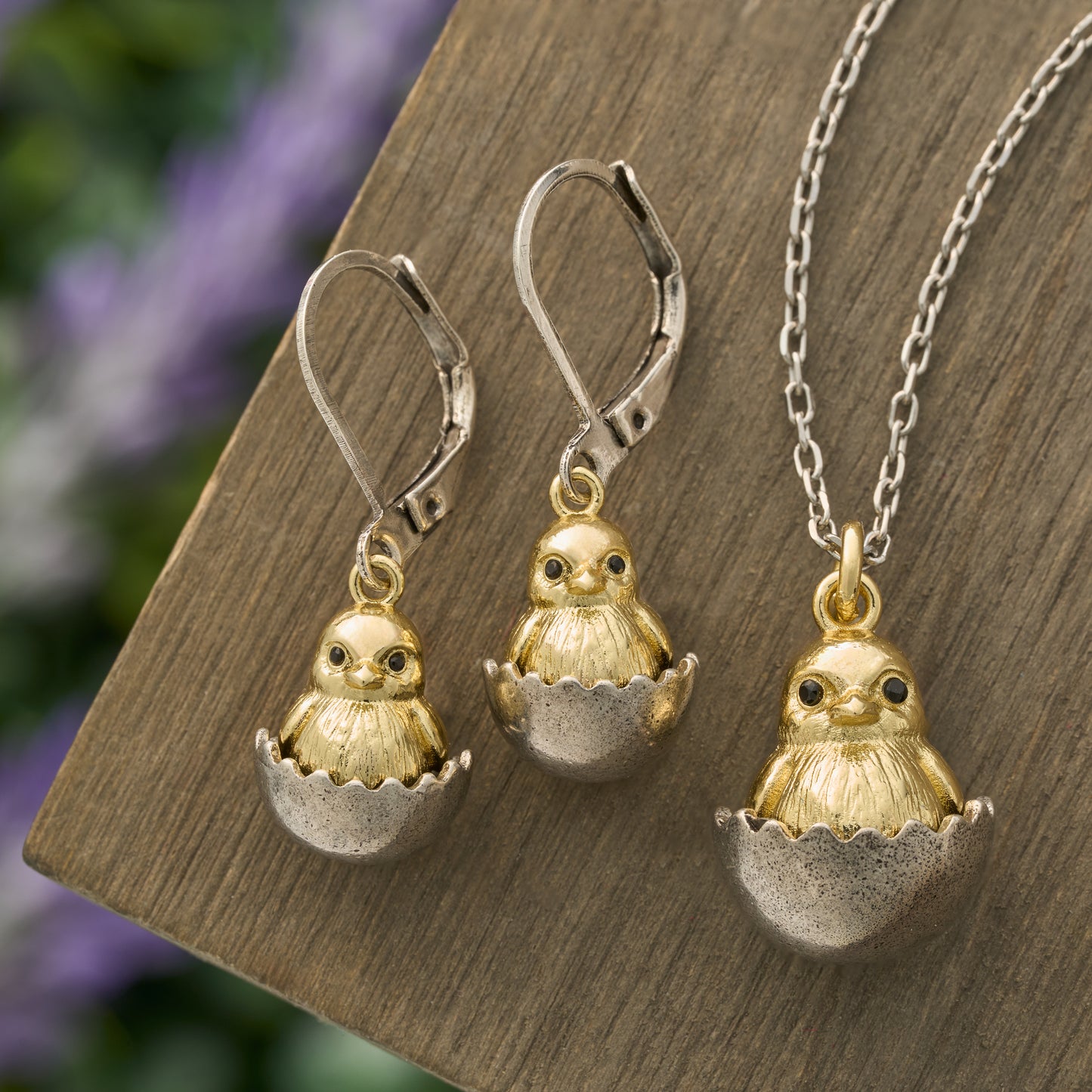 Hatching Chick Gift Set