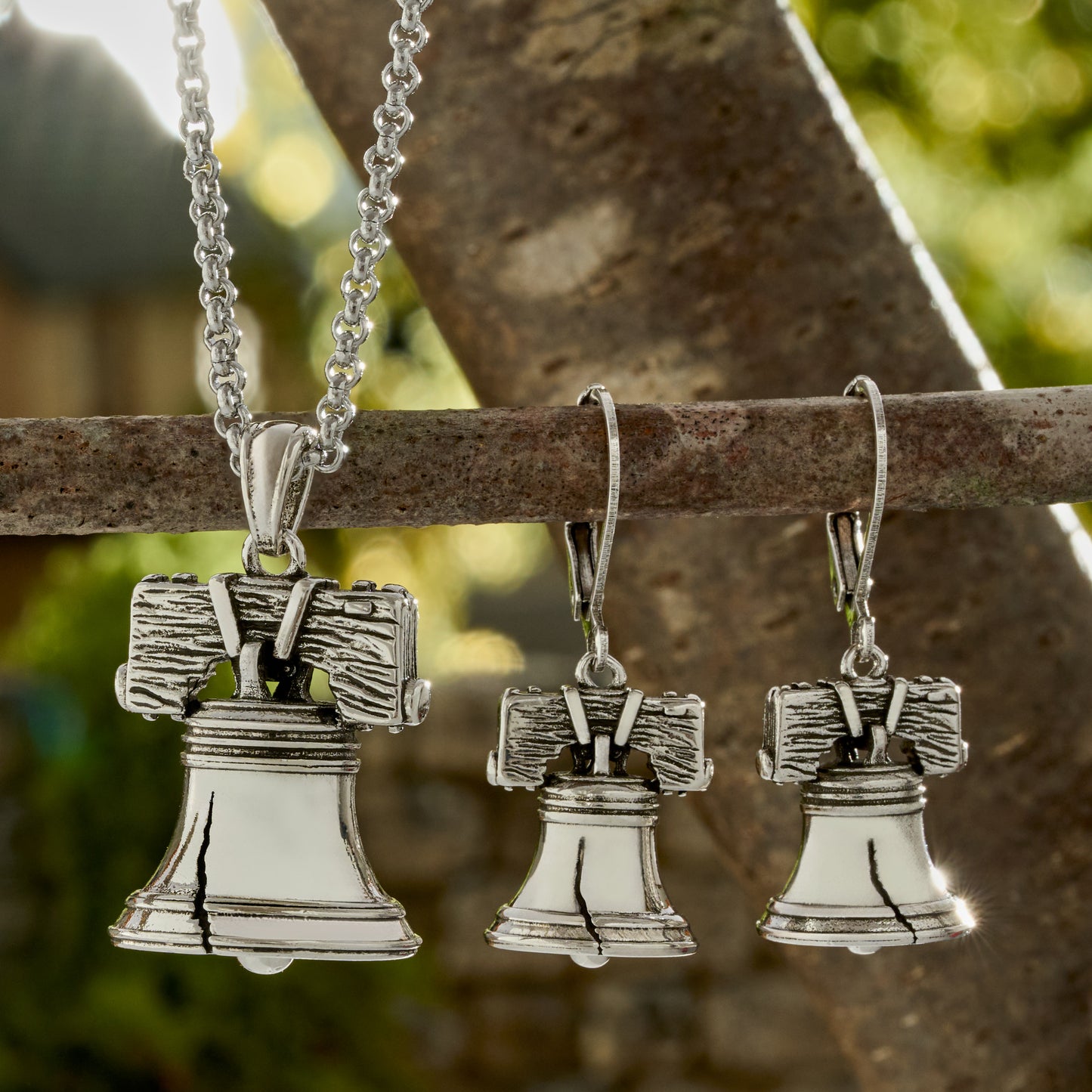 Vintage Liberty Bell Gift Set