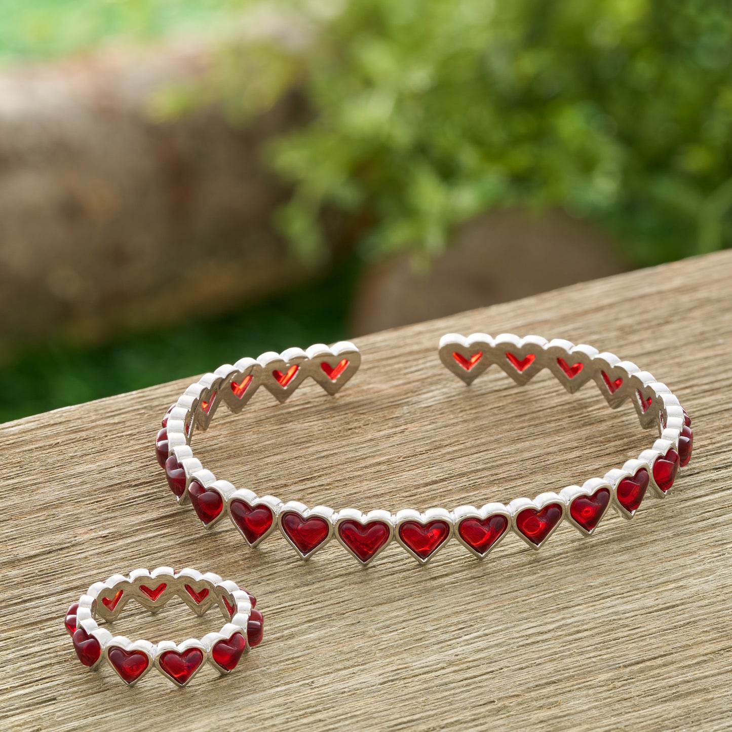 Red Heart Gift Set